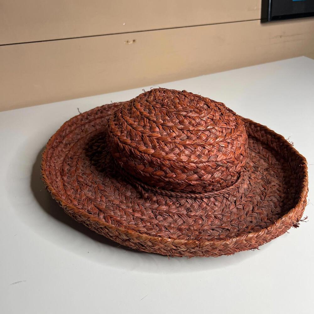 Helen Kaminski raffia sun hat one size Made in Madagascar - Picture 5 of 5